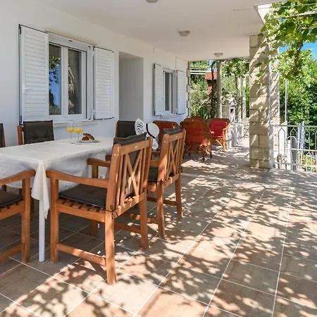 Mario - Veliki Stan Za Odmor - Terasa- Vrt - Bazen - Pogled More, Izoliran * Orasac